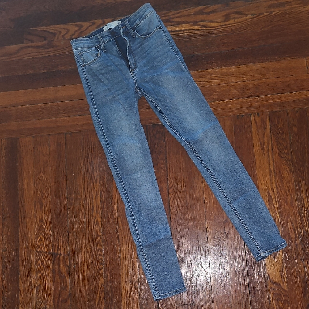 Abercrombie & Fitch Medium Blue Skinny Jeans